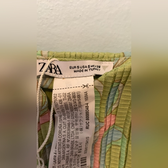 NWT Zara crop top - Picture 3 of 3